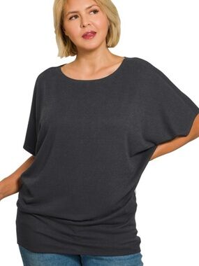Zenana Outfitters Black Oversized Dolman Sleeve Tee